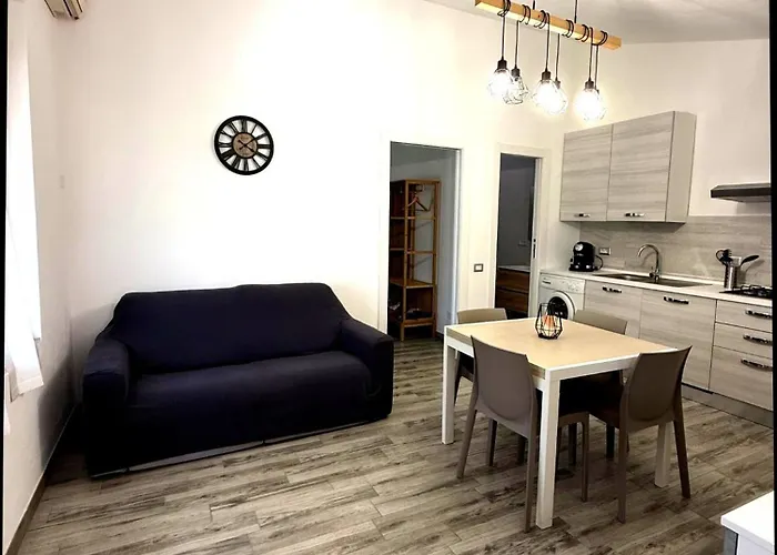 Nyaraló Alice - Con Giardino Privato A Pochi Minuti Dal Mare - *